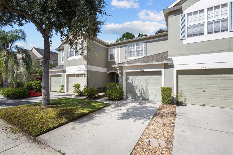 2 bedroom Townhouse at 2712 Conch Hollow Drive, Vista Cay, Brandon — photo 1