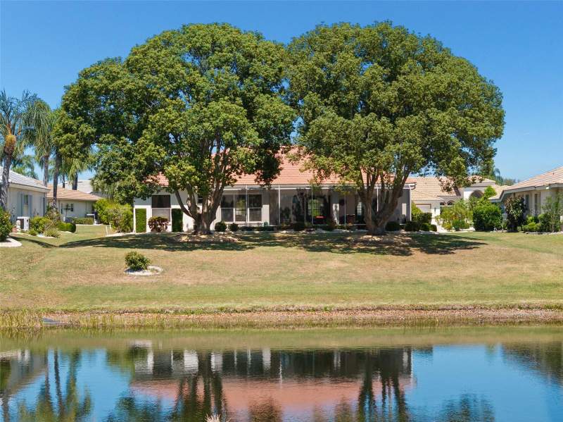 3 bedroom Single Family Residence at 1134 Signature Drive, Sun City Center Unit 259, Sun City Center — photo 4