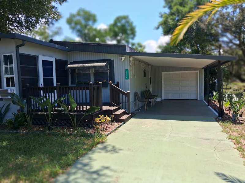2 bedroom Mobile Home at 8714 Allamanda Street, Griffin Park, Hudson — photo 1