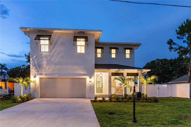 4 bedroom Single Family Residence at 4421 W Bay Court Avenue, Margaret Anne Sub Revi, Tampa — photo 1