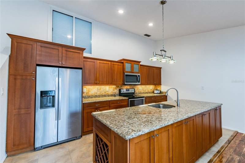 3 bedroom Townhouse at 6435 92nd Place #904, Lake Forest, Pinellas Park — photo 2
