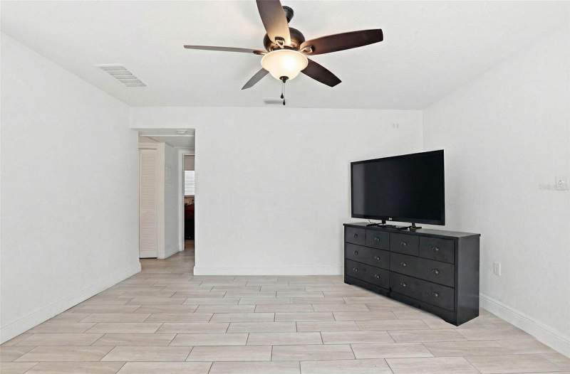 6 bedroom Single Family Residence at 2521 W Crest Avenue, Hepp Heights, Tampa — photo 3
