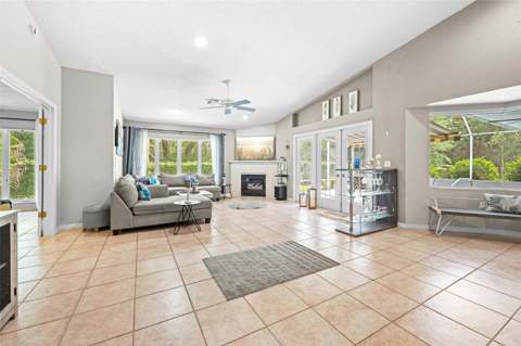 9354 Mississippi Run, Weeki Wachee FL - photo 11 of 78