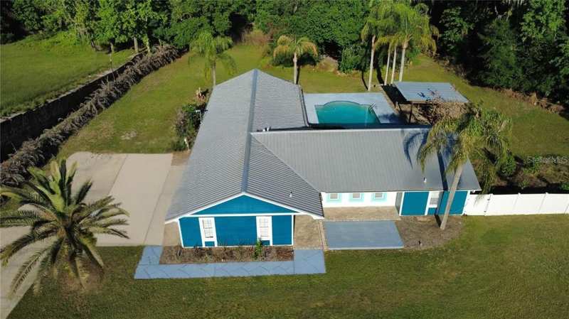 5 bedroom Single Family Residence at 245 Country Circle Drive, Quiet Place In Country Unit 01-04, Port Orange — photo 1
