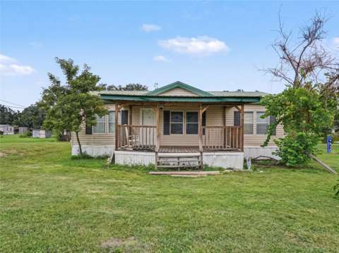 11121 Lithia Pinecrest Road, home for sale in Lithia 33547