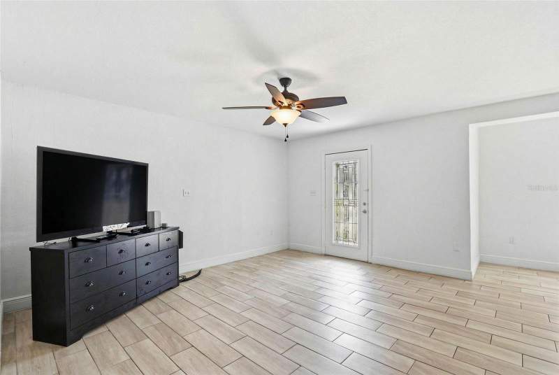6 bedroom Single Family Residence at 2521 W Crest Avenue, Hepp Heights, Tampa — photo 4