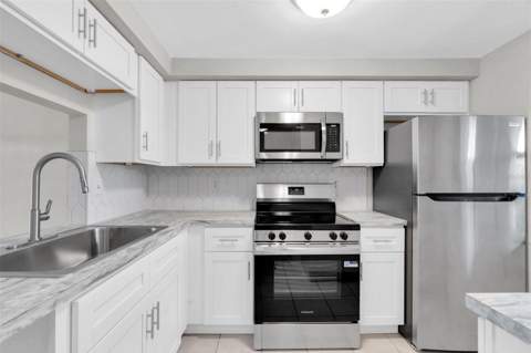 4343 Summersun Drive #4343, New Port Richey FL - photo 8 of 50