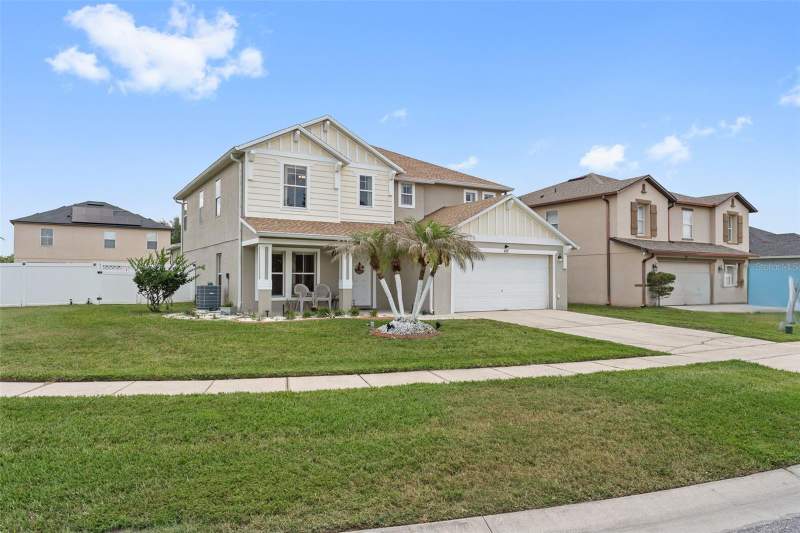 5 bedroom Single Family Residence at 831 Neptune Pointe Lane, Neptune Pointe, Kissimmee — photo 3