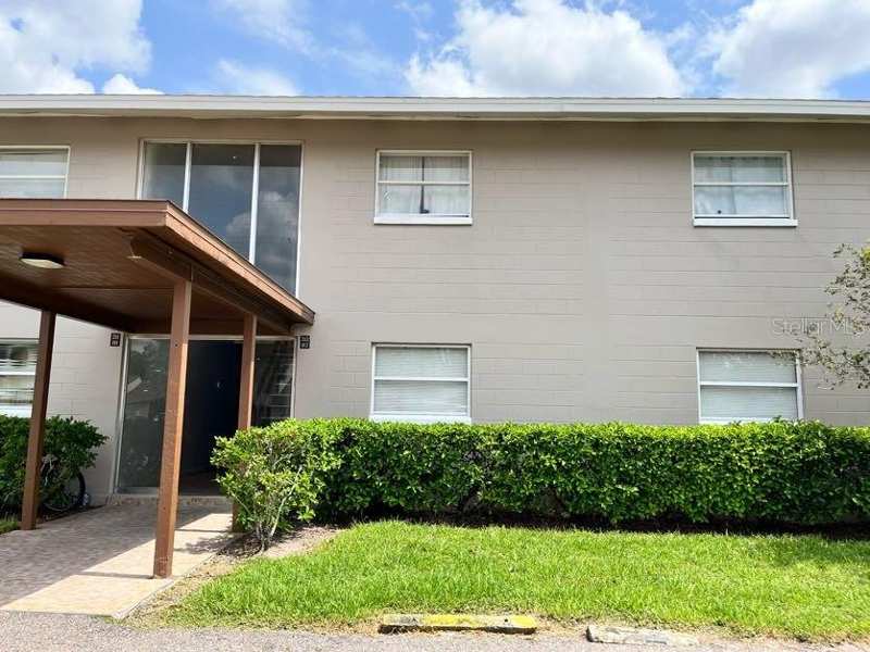 2 bedroom Condominium at 5885 Dahlia Drive #24, Lake Barton Villas Condo B, Orlando — photo 1