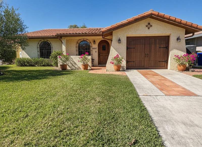 2 bedroom Single Family Residence at 4937 Dory Drive, Flor A Mar, New Port Richey — photo 3