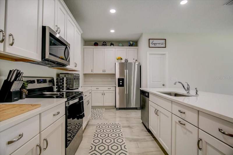 4 bedroom Townhouse at 10916 Quickwater Court, Calusa Crk, Riverview — photo 4