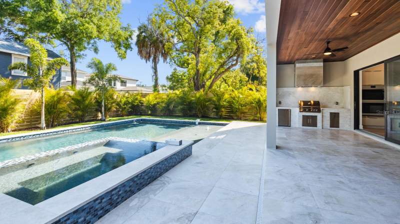 4 bedroom Single Family Residence at 2608 N Ridgewood Avenue, Suburb Royal, Tampa — photo 4