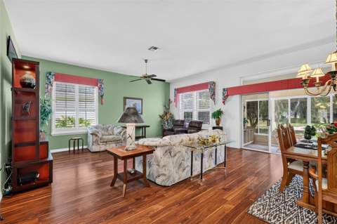 542 Loma Paseo Drive, The Villages FL - photo 19 of 49