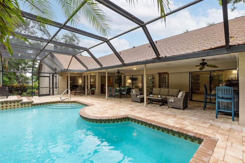 4 bedroom Single Family Residence at 1056 Eniswood Pkwy, Eniswood Unit II A, Palm Harbor — photo 3