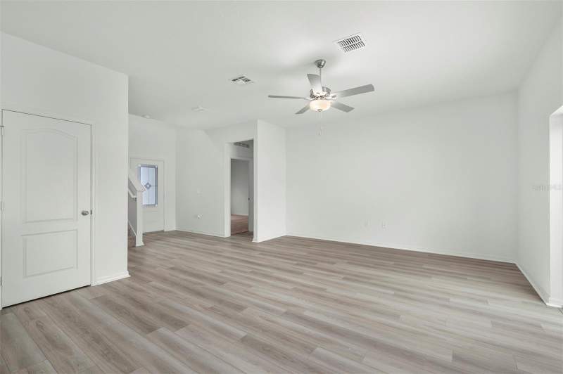 4 bedroom Single Family Residence at 13348 TULA LOOP, TULA PARC, ASTATULA — photo 3