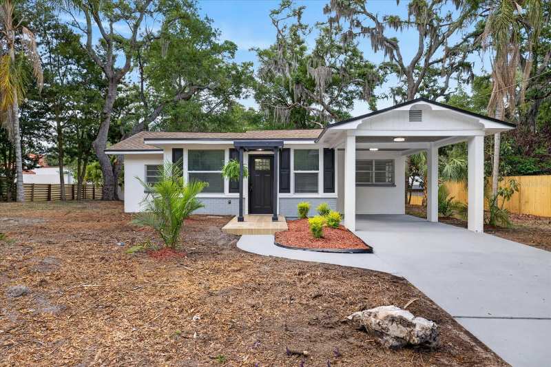3 bedroom Single Family Residence at 7806 E 114th Avenue, River Oaks Sub, Tampa — photo 1