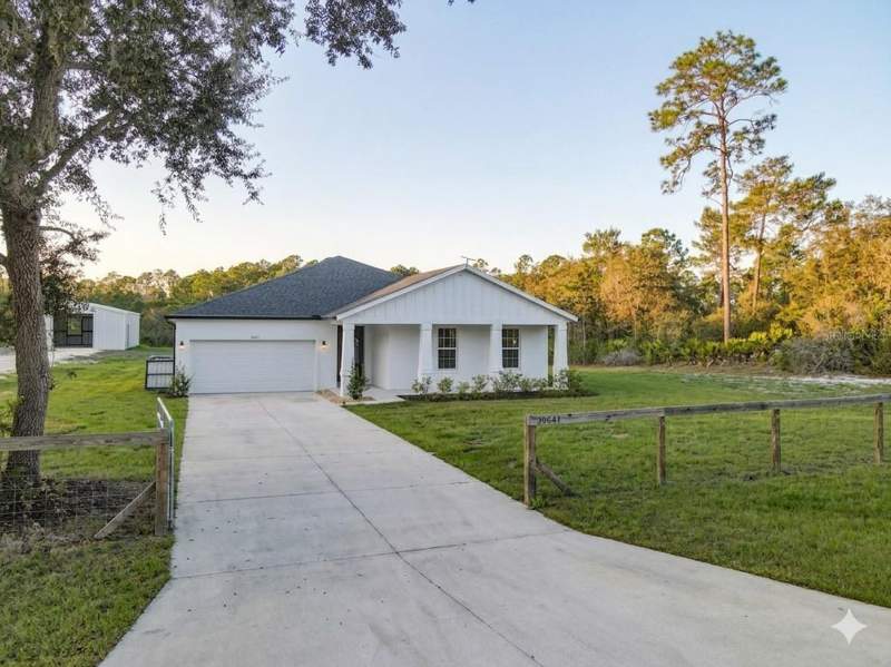 4 bedroom Single Family Residence at 39641 Royal Trails Road, Royal Trails Unit 01, Eustis — photo 2