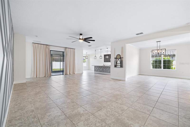 4 bedroom Single Family Residence at 3910 REDFIN PLACE, BELLALAGO PH 4K, KISSIMMEE — photo 3