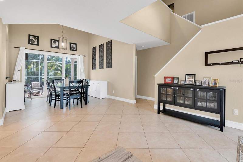 3 bedroom Single Family Residence at 906 Landmark Circle, Tierra Verde Landmark, Tierra Verde — photo 4