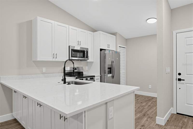 2 bedroom Half Duplex at 583 Bablonica Drive, Willowbrook Cove, Orlando — photo 3
