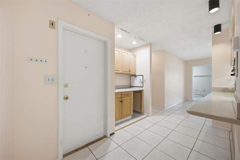 3 bedroom Single Family Residence at 4609 Deerwalk Avenue, Country Place Unit 5, Tampa — photo 4
