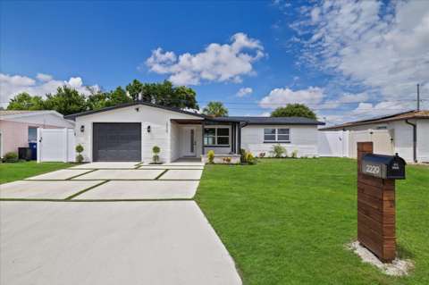 2229 Roselawn Drive, home for sale in Holiday 34691