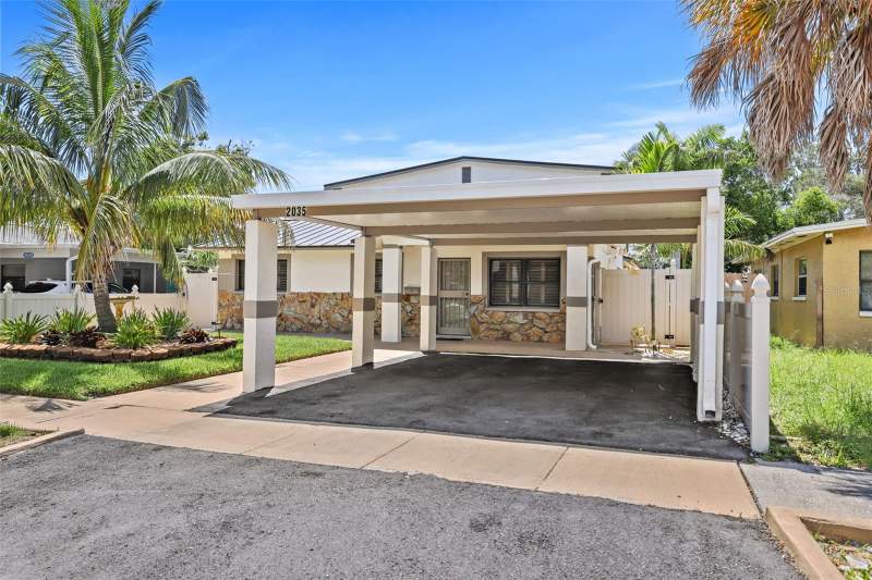 4 bedroom Single Family Residence at 2035 28th Street, Rose Mound Grove Sub, St Petersburg — photo 5