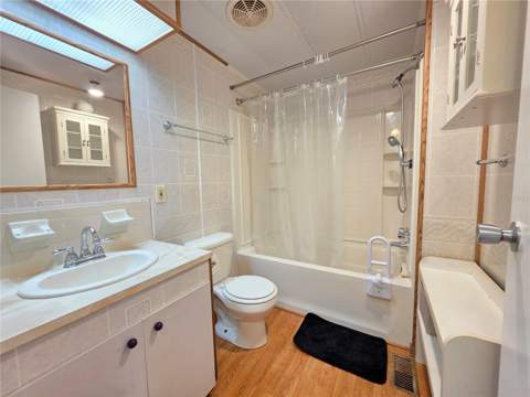 8027 Eastern Circle Drive, Brooksville FL - photo 10 of 16