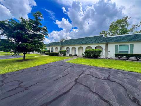 4205 34Th Avenue Drive, home for sale in Bradenton 34205