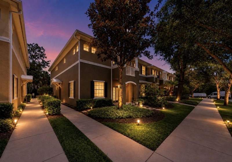 3 bedroom Townhouse at 7539 Tamarind Avenue, Gunn Twnhms - Ph 2, Tampa — photo 2