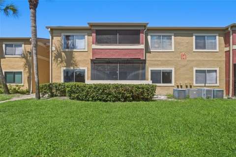 648 Kenwick Circle #102, home for sale in Casselberry 32707