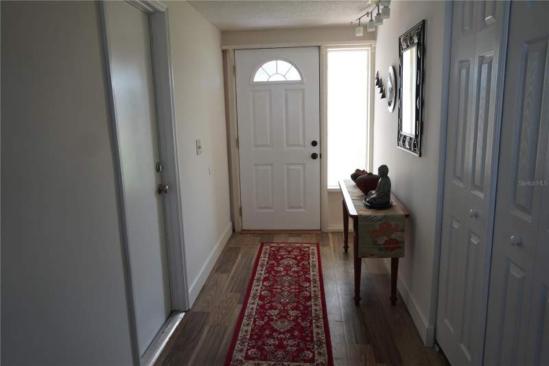3 bedroom Single Family Residence at 536 Flamingo Drive, Apollo Beach Unit One Pt One, Apollo Beach — photo 3