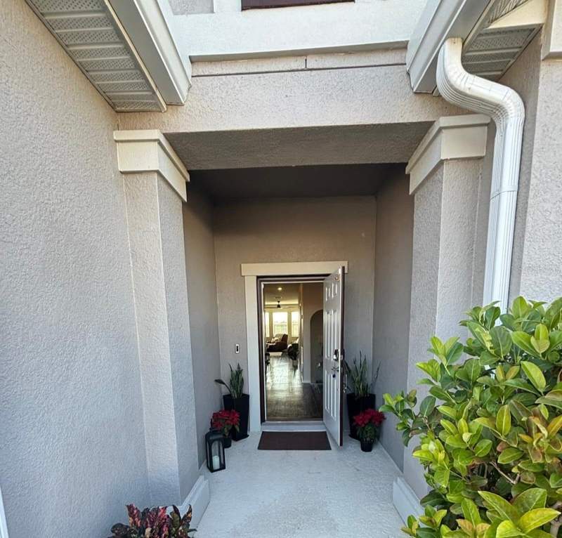 4 bedroom Single Family Residence at 1929 HEART LAKE DRIVE, TRINITY LAKES PH 1 & 2, GROVELAND — photo 2