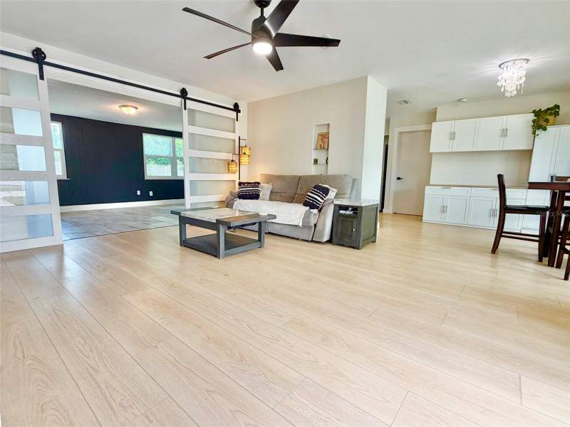 2 bedroom Single Family Residence at 3300 58th Street, Sheryl Manor, St Petersburg — photo 4