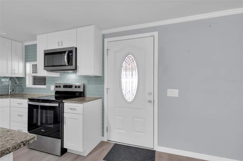 2 bedroom Manufactured Home at 100 Papaya Cove, Hawthorne At Leesburg A Coop, Leesburg — photo 3
