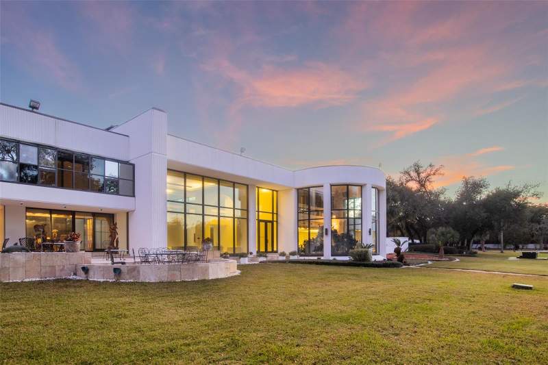 9 bedroom Single Family Residence at 812 Sweetwater Club Boulevard, Sweetwater Club Un 1-A, Longwood — photo 3