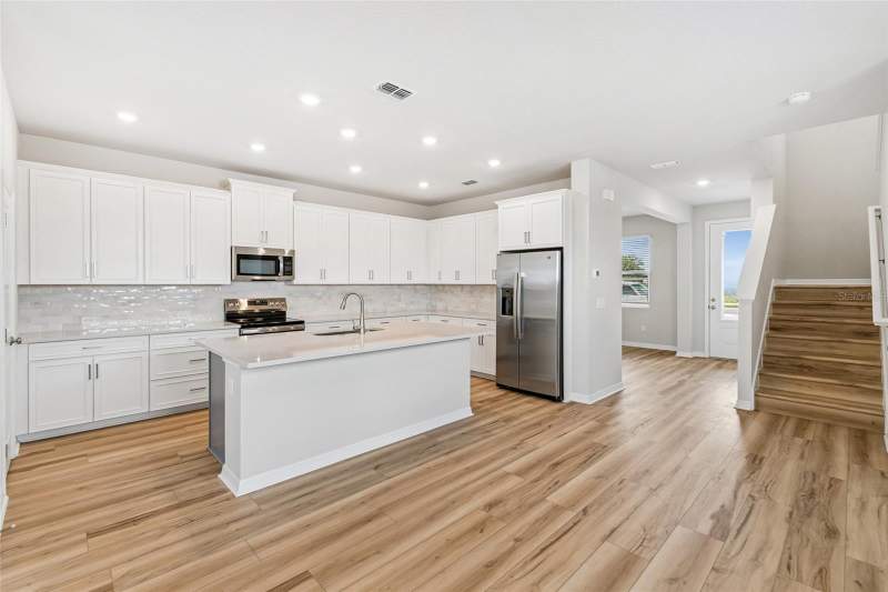 5 bedroom Single Family Residence at 5640 Savanna Valley Trail, Palmeras At Crossprairie, St Cloud — photo 3