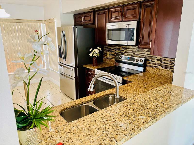 3 bedroom Single Family Residence at 13534 Texas Woods Circle, Meadow Woods Village 09 Ph 02, Orlando — photo 5
