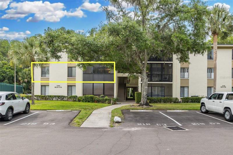 Pine Ridge At Lake Tarpon Village
