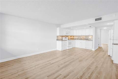 7625 Sun Island Drive #106, South Pasadena FL - photo 9 of 50