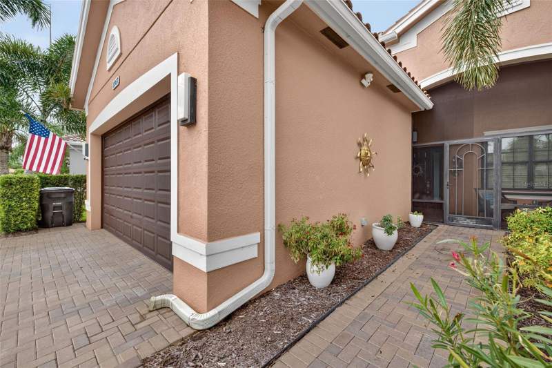 2 bedroom Villa at 11957 Five Waters Circle, Botanica South, Fort Myers — photo 3