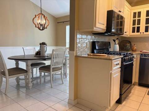 110 Chula Vista Avenue, Lady Lake FL - photo 17 of 53