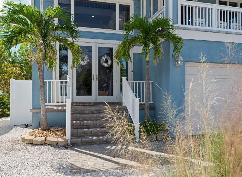4 bedroom Single Family Residence at 31 81st Avenue, Sunset Beach, Treasure Island — photo 5