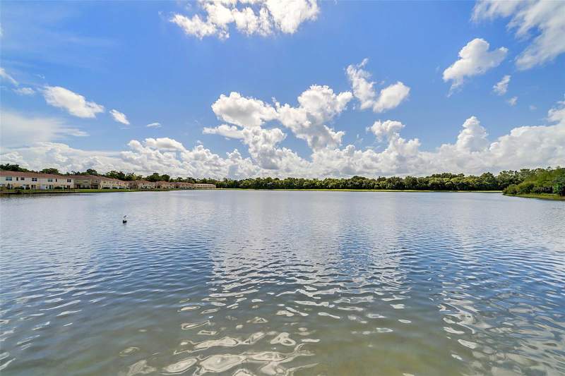 3 bedroom Townhouse at 3853 Gliding, Preserve At Eagle Lake, Sanford — photo 4