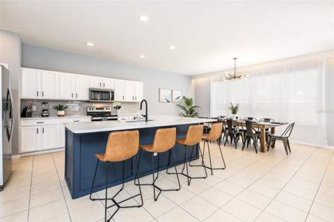 161 Las Fuentes Drive, Kissimmee FL - photo 8 of 45