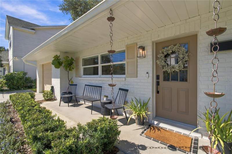 4613 S FERDINAND AVENUE home for sale in Barr City Homes for Sale: 1 Listing, From $925K