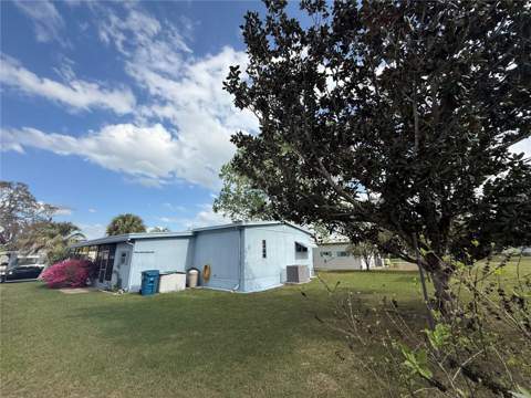 7441 Fairlane Avenue, Brooksville FL - photo 11 of 68