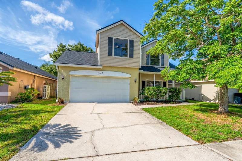 Greenwood LakesHomes for Sale in Lake Mary, FL