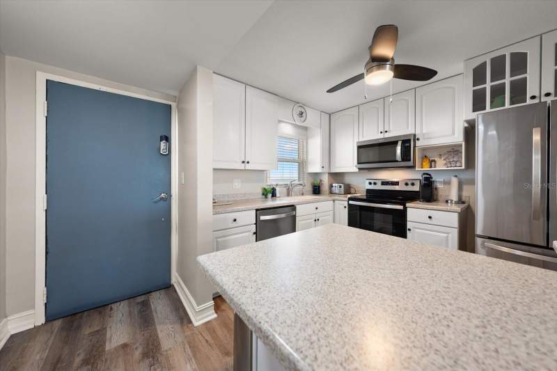 2 bedroom Condominium at 1270 Gulf Boulevard #1503, Harbour Light Towers Condo, Clearwater Beach — photo 4