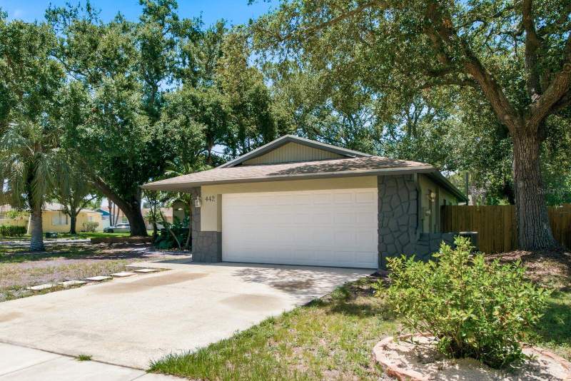 3 bedroom Single Family Residence at 442 Evergreen Drive, Harbor Palms Unit Eleven Lot 451, Oldsmar — photo 4